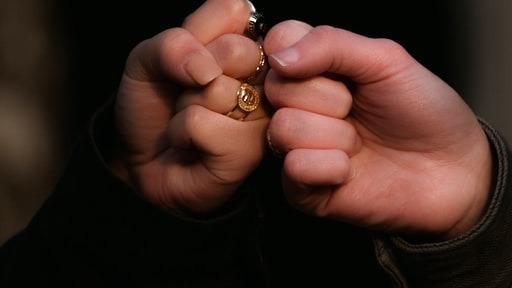 已婚人士是否適合有親密的異性朋友?